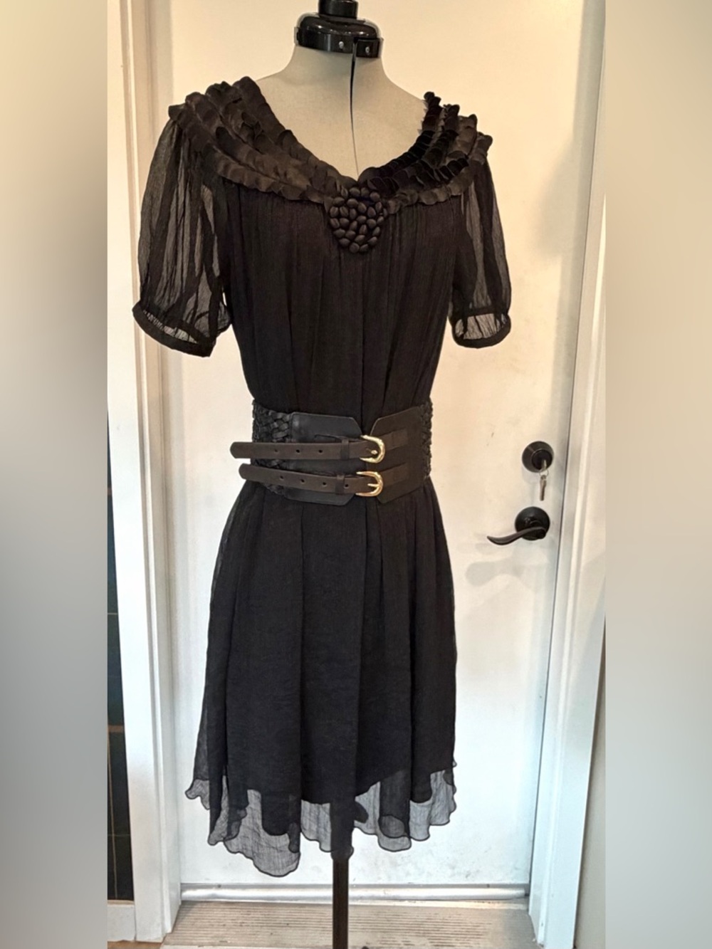 Chloè VTG Silk Chiffon swing dress, silk petal/rosette accents, short sleeve, S - Picture 6 of 15